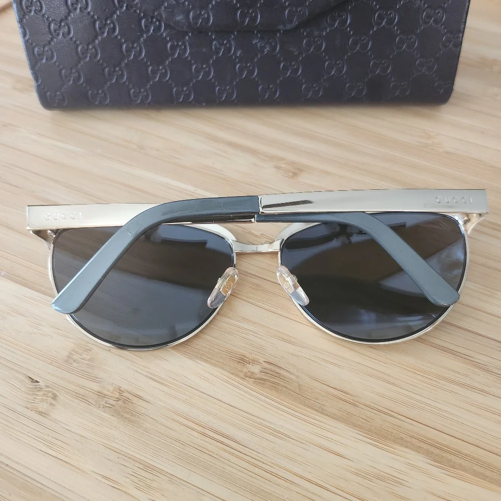 Gucci sunglasses with case